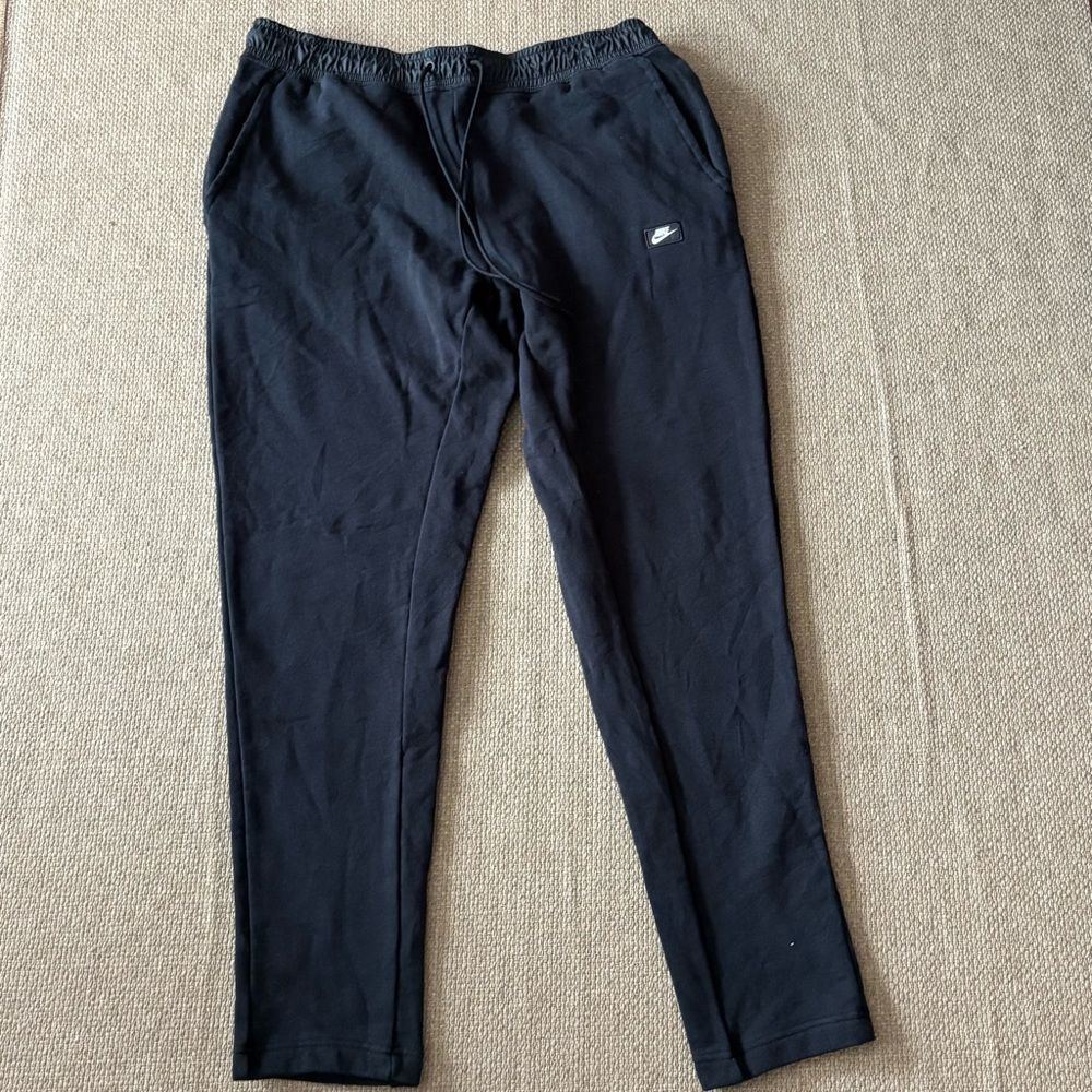 Nike fleece joggers men’s size large black